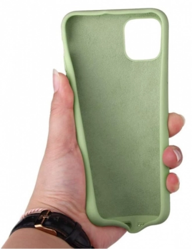 Apple iPhone 11 Kılıf Liquid Serisi İçi Kadife İnci Esnek Silikon Kapak - Yeşil